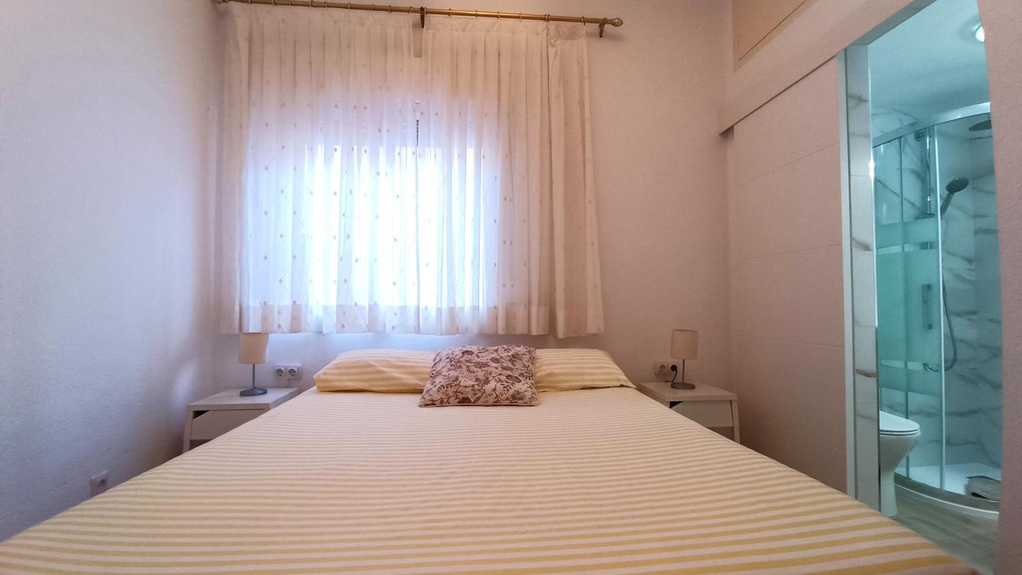 Ole Playa 5A Beach Front - A Pie De Playa, Sea Views - Vistas Al Mar, Puerto Marina ベナルマデナ エクステリア 写真